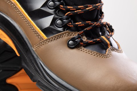 PÓŁBUT BEARFIELD K09 S3 SRC - BRĄZOWY PÓŁBUT BEARFIELD K09 S3 SRC - BRĄZOWY