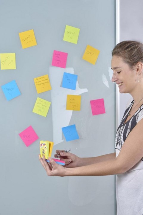 Multi kostka samoprzylepna POST-IT Super Sticky (2014-SC-BYFG),76x76mm, 4x75 kart., mix kolorów Multi kostka samoprzylepna POST-IT Super Sticky (2014-SC-BYFG),76x76mm, 4x75 kart., mix kolorów