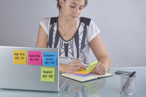 Multi kostka samoprzylepna POST-IT Super Sticky (2014-SC-BYFG),76x76mm, 4x75 kart., mix kolorów Multi kostka samoprzylepna POST-IT Super Sticky (2014-SC-BYFG),76x76mm, 4x75 kart., mix kolorów