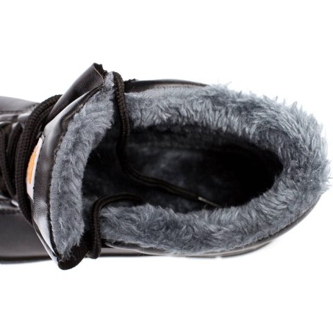 TRZEWIKI BEZPIECZNE WINTER STRONG S3 SRC